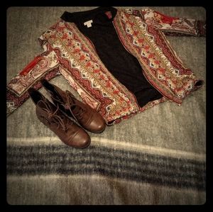 Woman's light bomber jacket